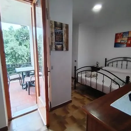 Casa Crara Daire Cala Gonone
